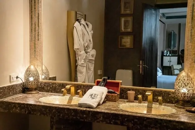 Luxury Süit, 1 En Büyük (King) Boy Yatak, Şömine