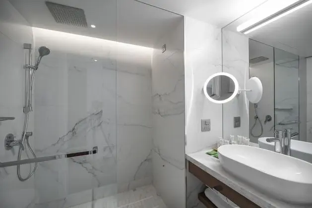 Executive Oda, Deniz Manzaralı (7th or 8th floor)