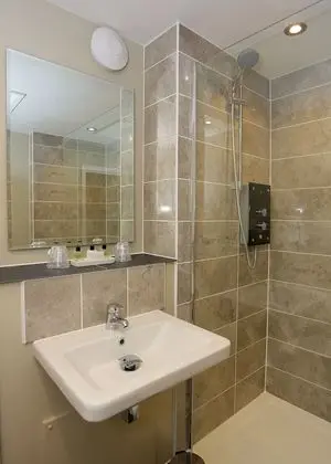 Basic İki Ayrı Yataklı Oda