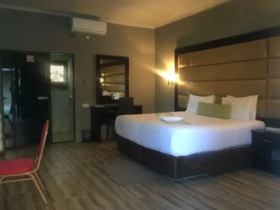 Standard Oda, Bahçe Manzaralı