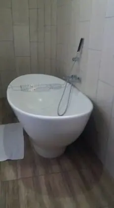 Standard Oda, Bahçe Manzaralı