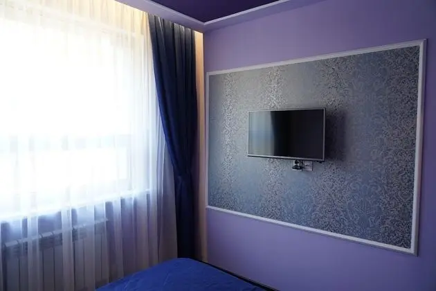 Luxury Tek Büyük Yataklı Oda