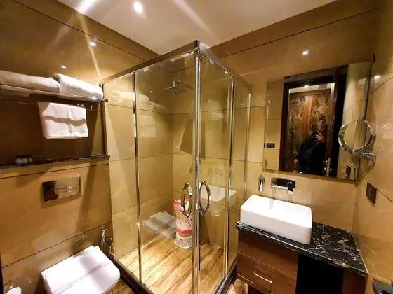 Superior Oda, 1 En Büyük (King) Boy Yatak, Şehir Manzaralı