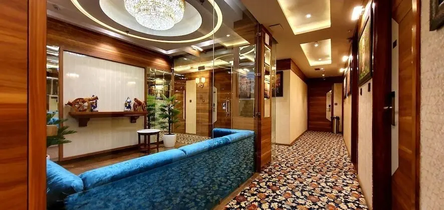 Superior Oda, 1 En Büyük (King) Boy Yatak, Şehir Manzaralı