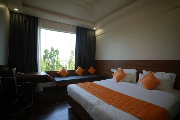 Comfort Tek Büyük Yataklı Oda
