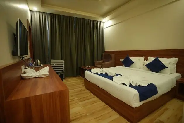 Standard Tek Büyük Yataklı Oda