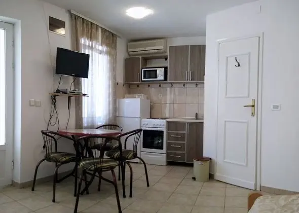 Basic Stüdyo, Balkon (For 2 People)