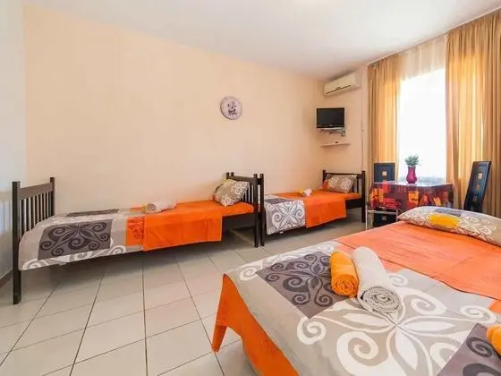 Stüdyo, Teras (for 4 People)