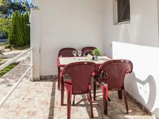 Stüdyo, Teras (for 4 People)