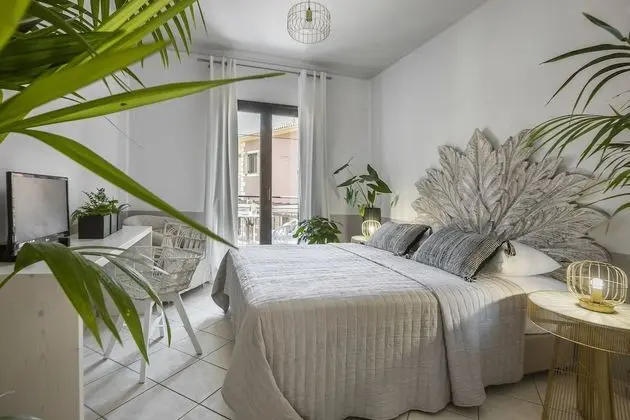Deluxe Tek Büyük Yataklı Oda, Deniz Manzaralı