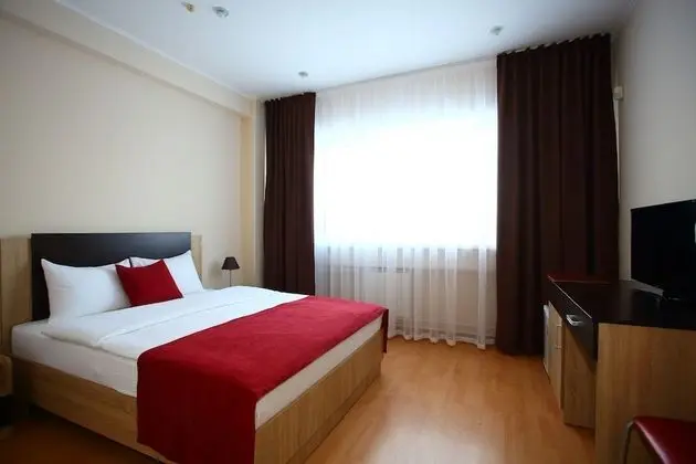 Comfort Tek Büyük Yataklı Oda
