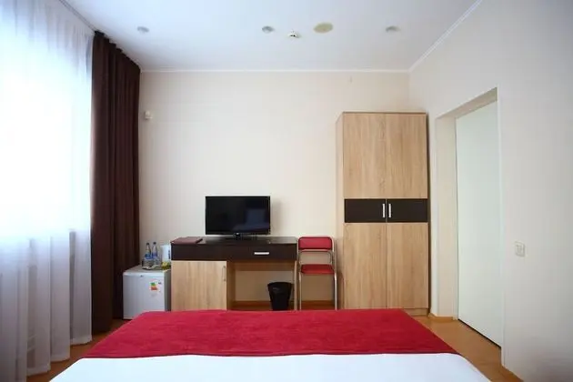 Comfort Tek Büyük Yataklı Oda