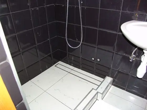 Basic Tek Kişilik Oda, 1 Büyük (Queen) Boy Yatak