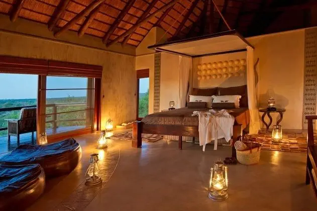 Bushman King Suite
