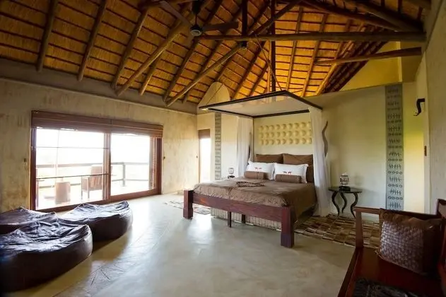 Bushman King Suite