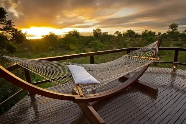 Bushman King Suite