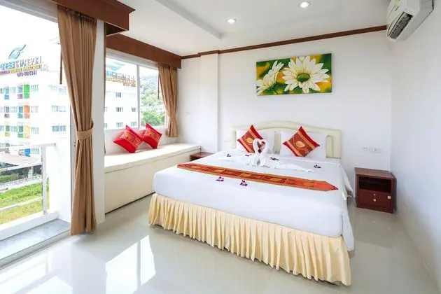 Standard Double Bed