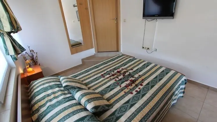 Stüdyo (Mala - SA1(2))