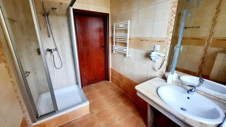 Tek Büyük veya İki Ayrı Yataklı Oda