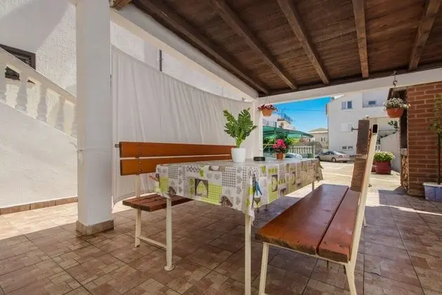 Stüdyo (Malaga - comfortable and free parking)