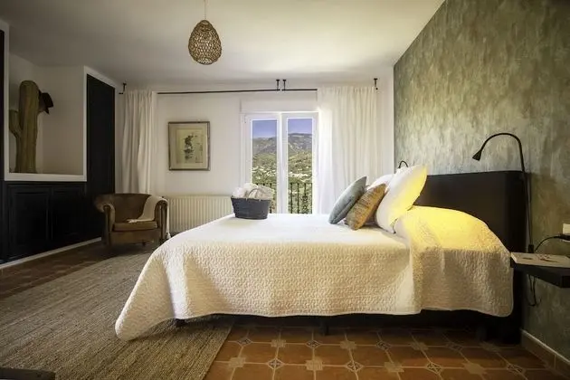 Superior Oda, Balkon, Dağ Manzaralı