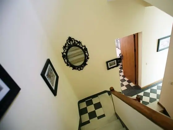Tek Büyük Yataklı Oda, Ortak Banyo