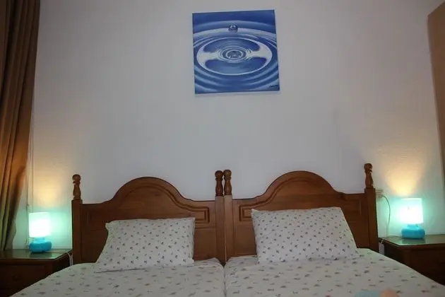 Apart Daire, 2 Tek Kişilik Yatak