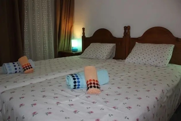 Apart Daire, 2 Tek Kişilik Yatak