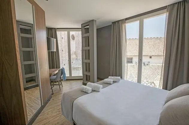 Superior Tek Büyük Yataklı Oda, Şehir Manzaralı