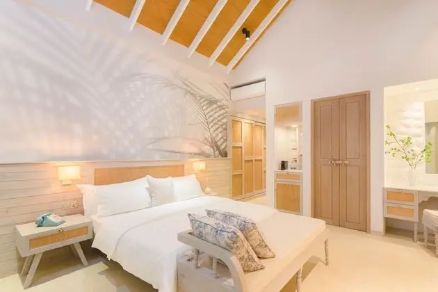 Sunrise Beach Pool Villa