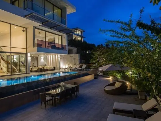 Deluxe Villa