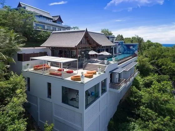 Villa M