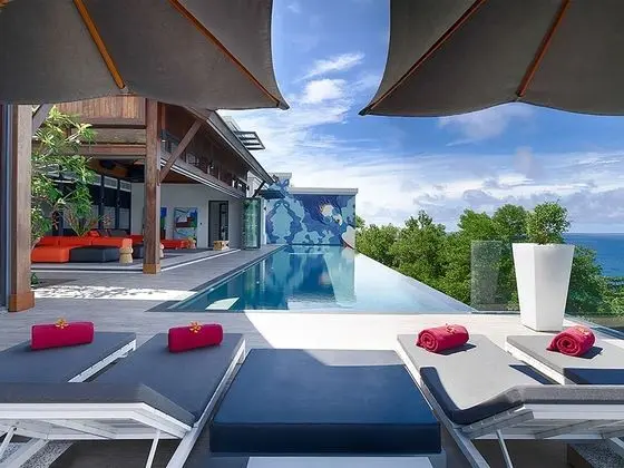 Villa M