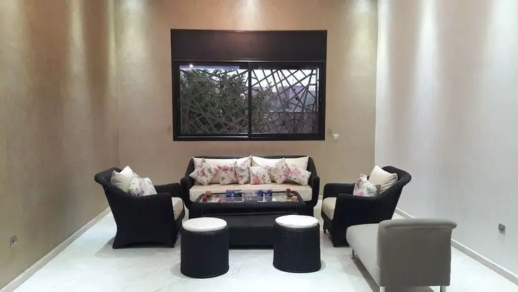 Villa, Sigara İçilebilir