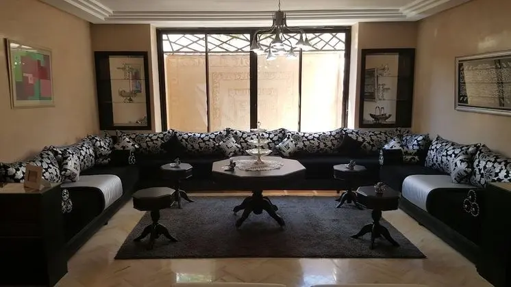 Villa, Sigara İçilebilir