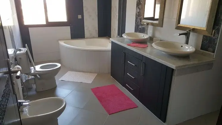 Villa, Sigara İçilebilir