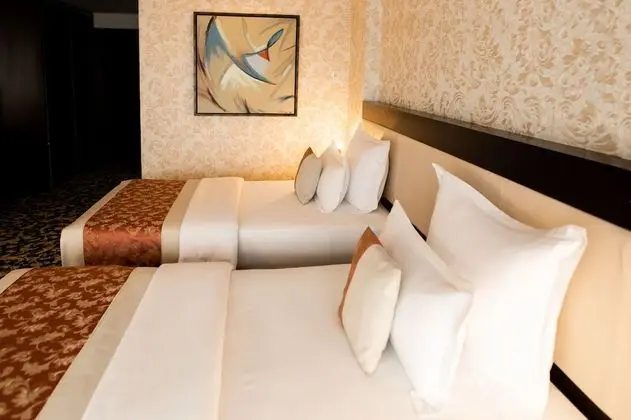 Luxury Tek Büyük veya İki Ayrı Yataklı Oda, Balkon