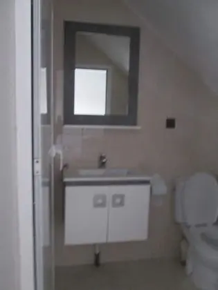 Traditional Tek Büyük Yataklı Oda