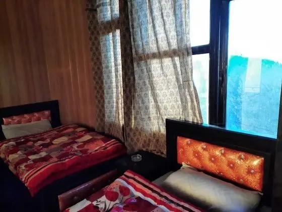 Deluxe Üç Kişilik Oda