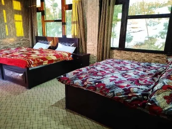 Deluxe Üç Kişilik Oda