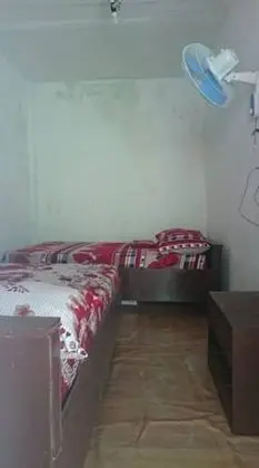 İki Ayrı Yataklı Oda, Ortak Banyo (2 Single Beds)