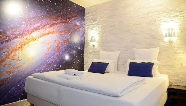 Superior Tek Büyük veya İki Ayrı Yataklı Oda