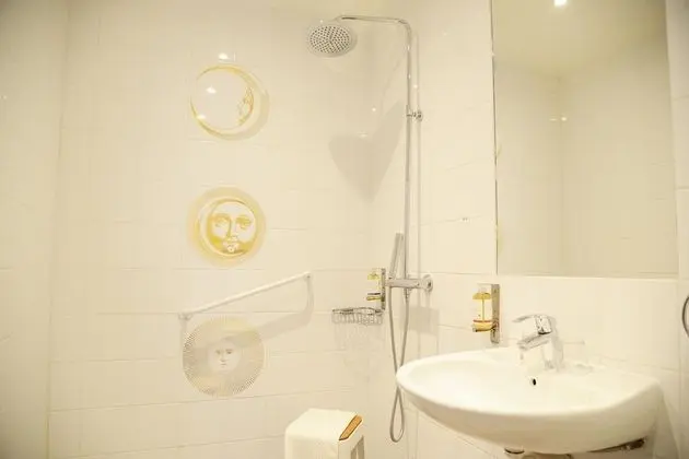 Superior Tek Büyük veya İki Ayrı Yataklı Oda