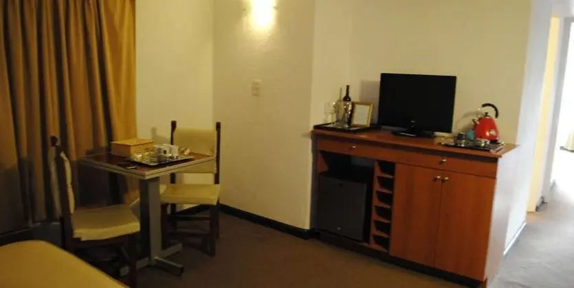 Standard Üç Kişilik Oda, 3 Tek Kişilik Yatak