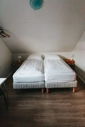 Tek Büyük veya İki Ayrı Yataklı Oda, Özel Banyo