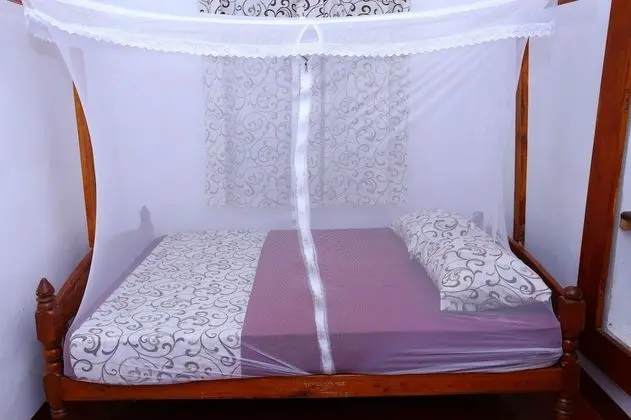 Deluxe Tek Büyük Yataklı Oda, 1 Büyük (Queen) Boy Yatak, Sigara İçilmez, Bahçe Manzaralı