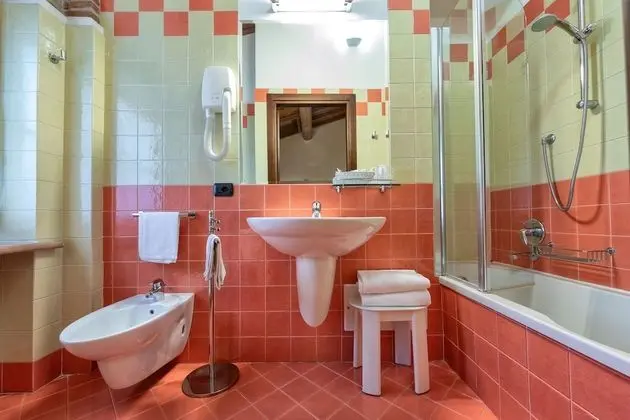 Basic Oda, 1 Tek Kişilik XL Yatak
