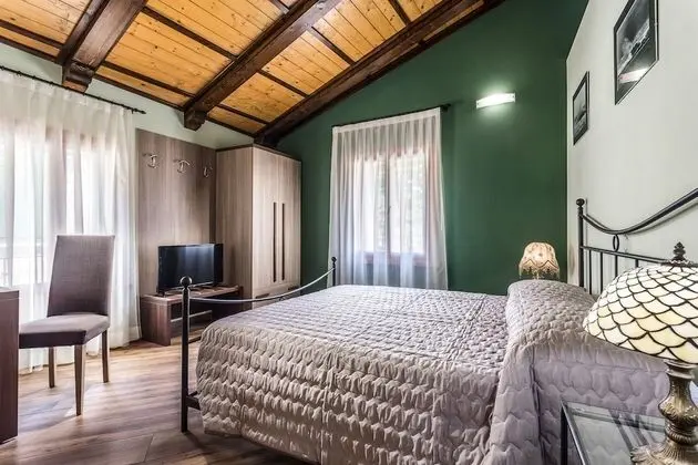 Deluxe Tek Büyük Yataklı Oda, Şehir Manzaralı (Porta del Ponte)