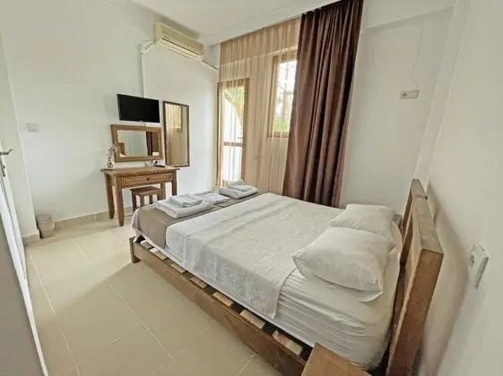 Standart Oda, Bahçe Manzaralı