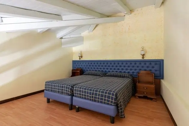 Standard Dört Kişilik Oda (Mezzanine)